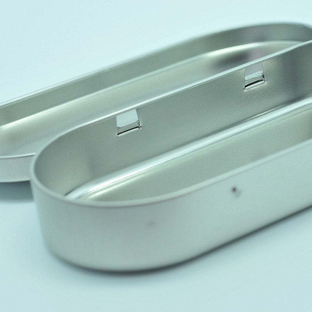 Silver oval bare tin box with custom printing (7).jpg